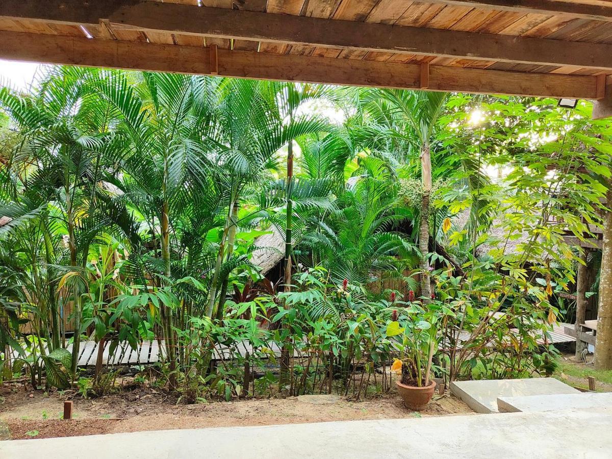 Villa The Tropical Ko Muk Exterior foto